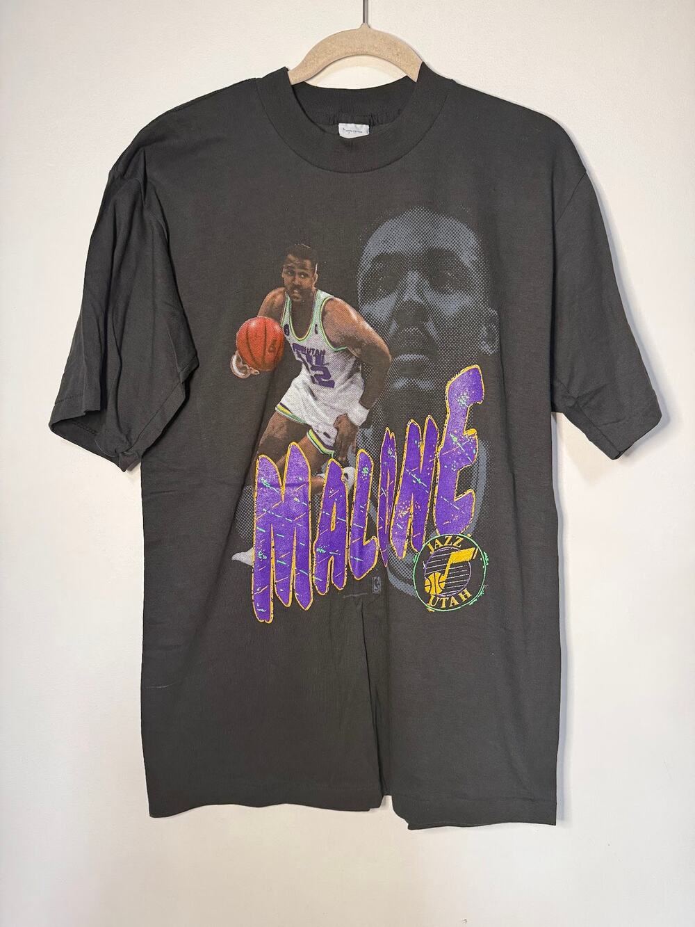 Vintage 90s Utah Jazz Karl Malone Salem Sportswear NBA Tee USA Large